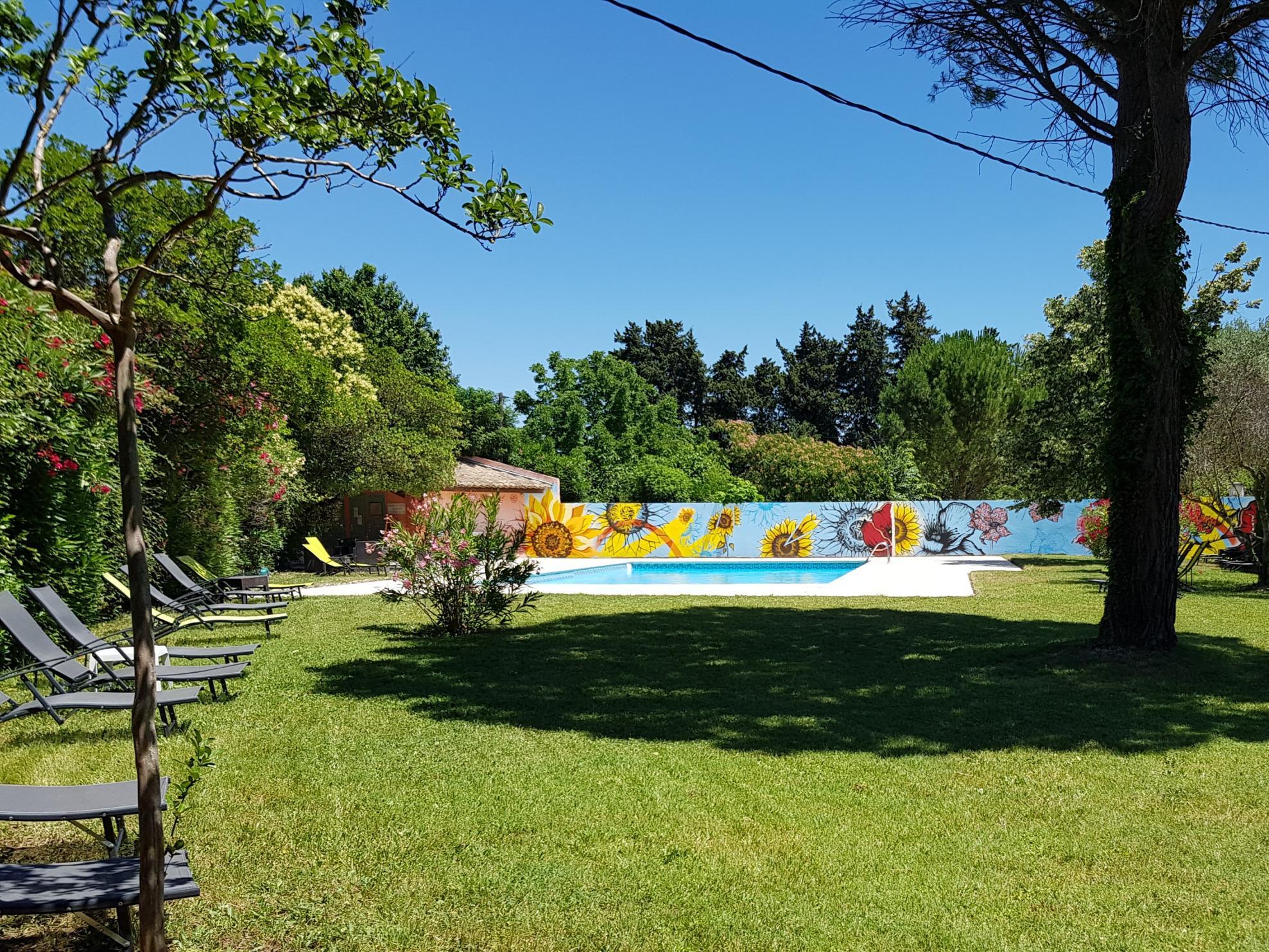 Logis Hotel La Ferme Avignon Luaran gambar
